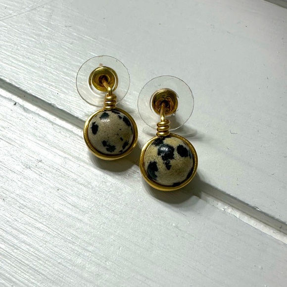Dalmatian Jasper and gold stud earrings/protection for Virgo - Picture 1 of 1
